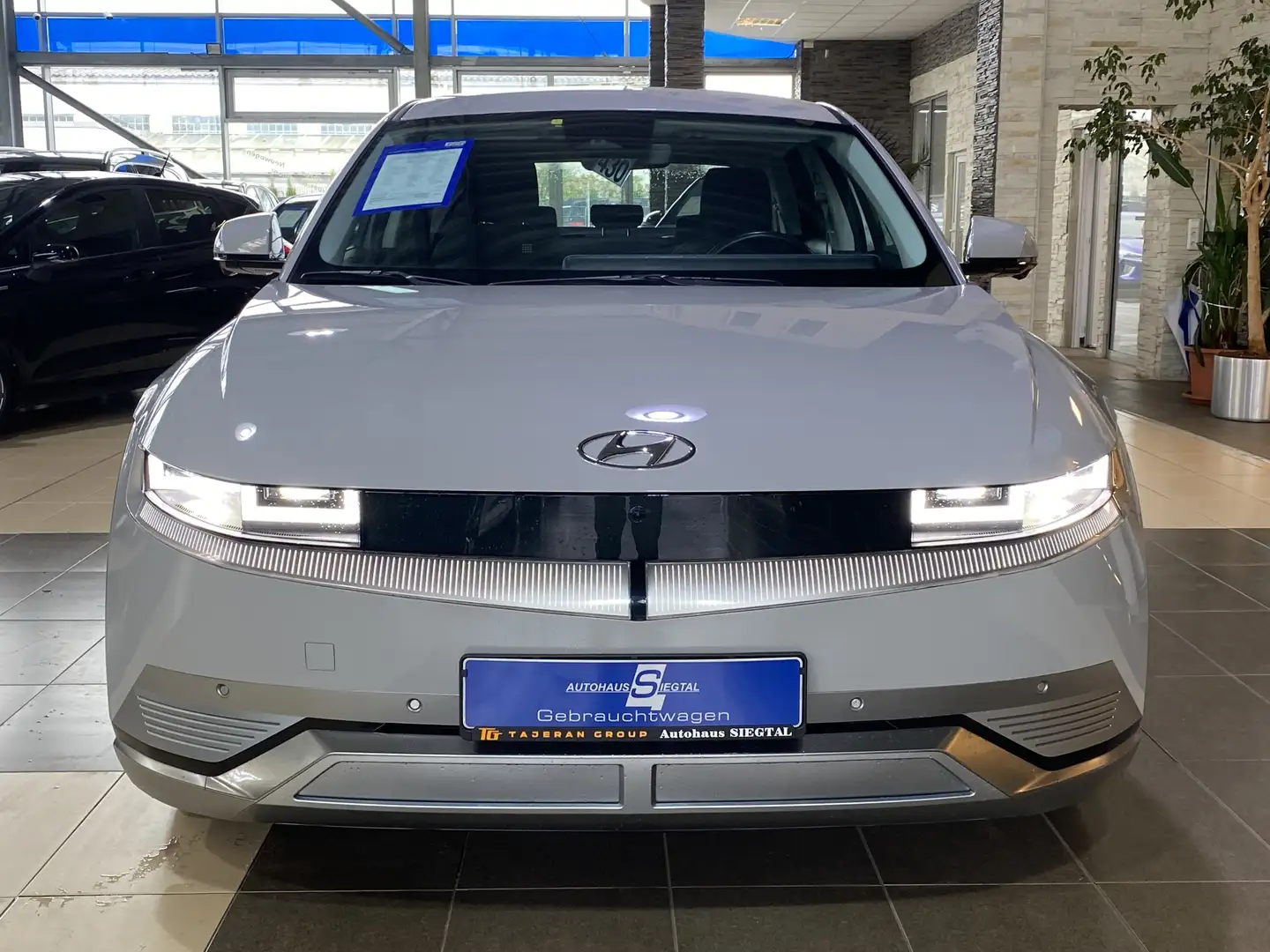 Hyundai IONIQ 5 4WD Navi NSCC R.Cam Wärmepumpe Android Gris - 2