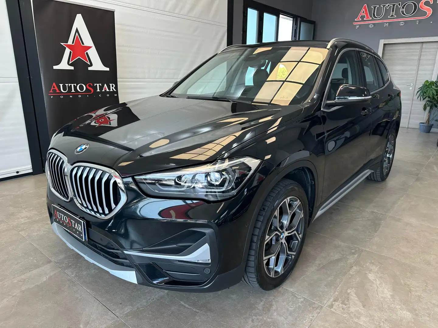 BMW X1 sdrive16d xLine auto Oro - 1