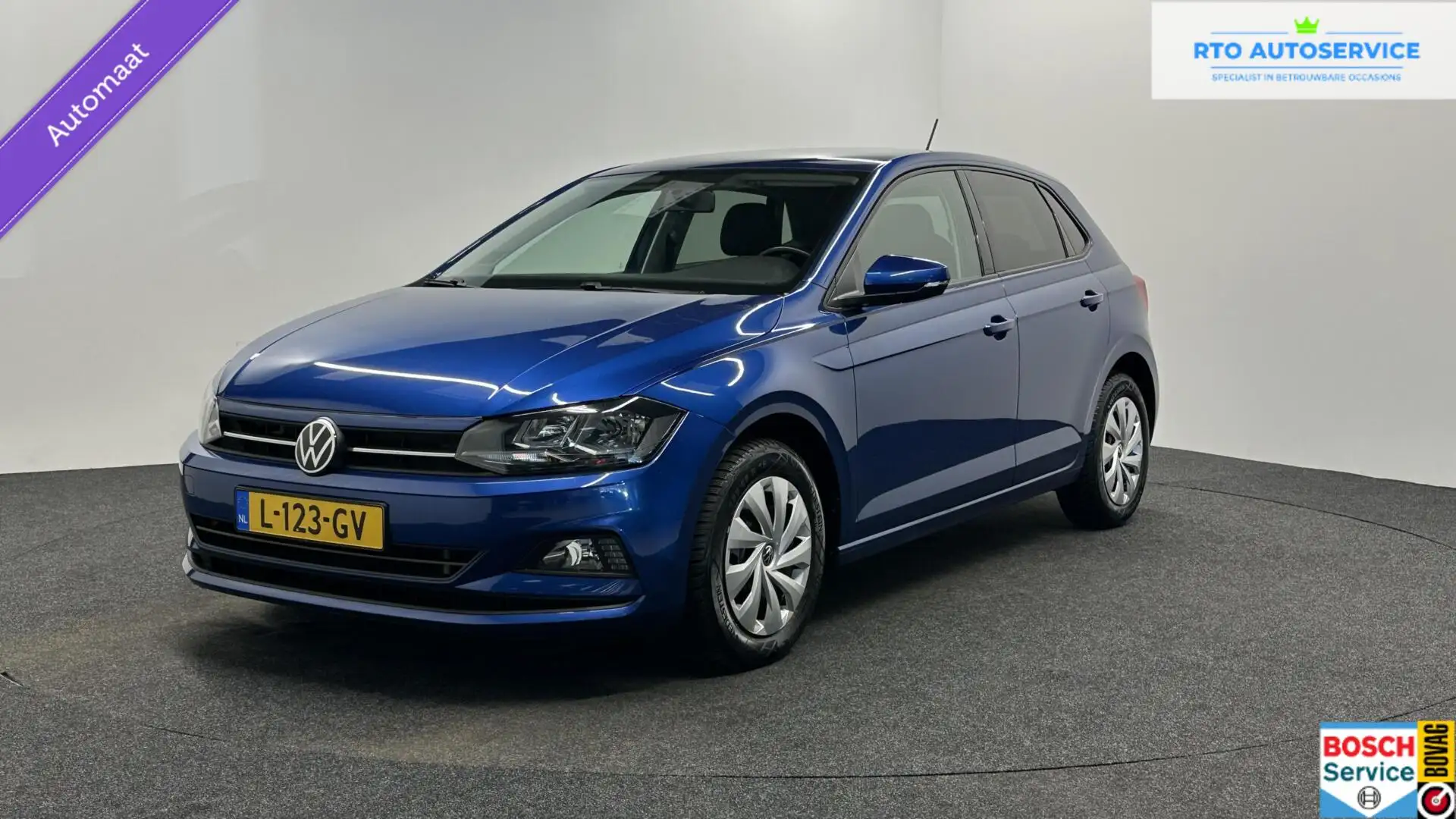 VOLKSWAGEN Polo