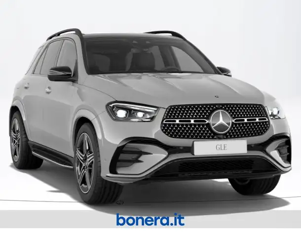Mercedes-Benz Gle view 2