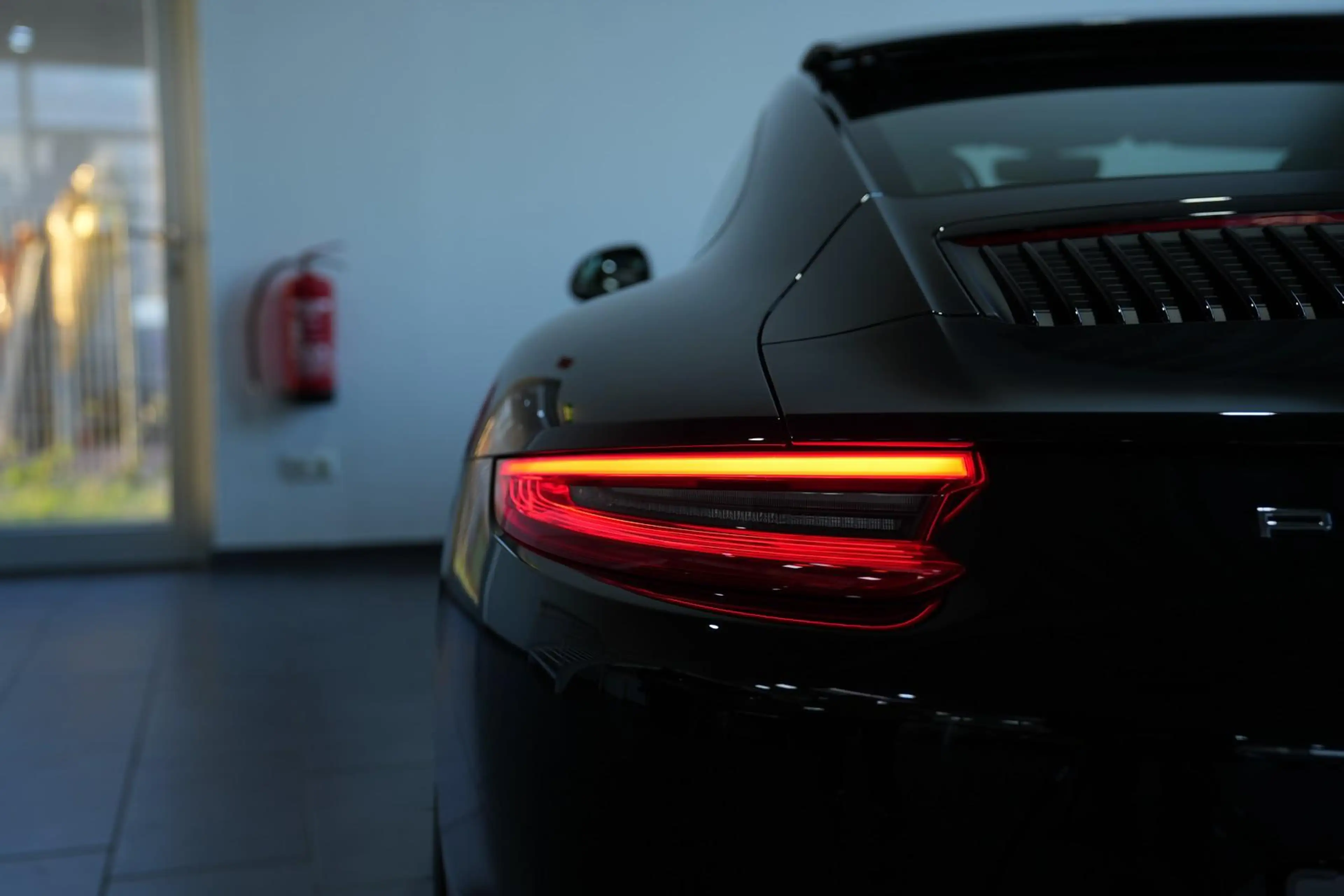 Porsche 911 Carrera *PANO*SPORTABGAS*BOSE* — photo 12