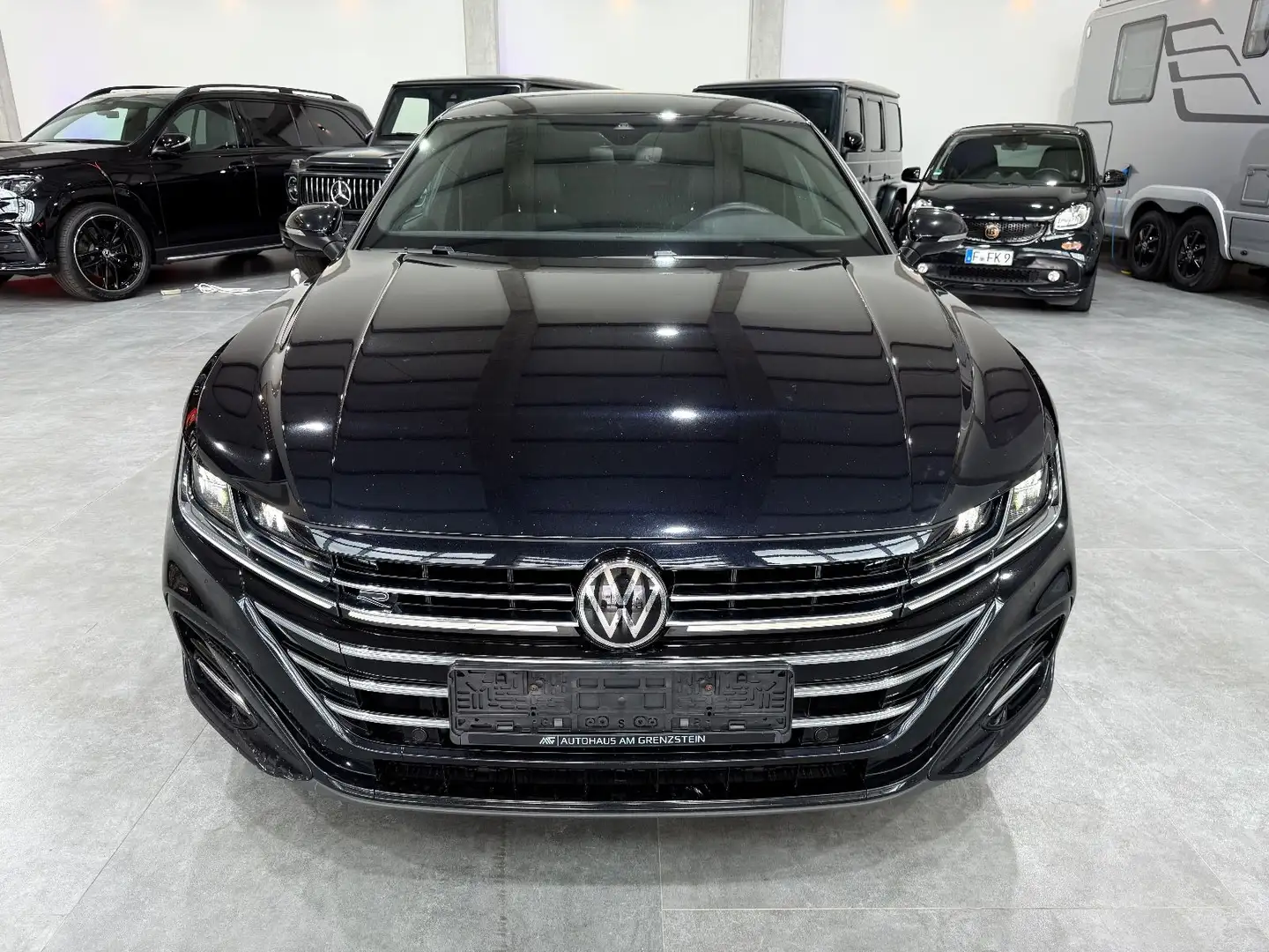 Volkswagen Arteon 2.0 TDI Shooting Brake R-Line*AHK*Kam*LED Schwarz - 2