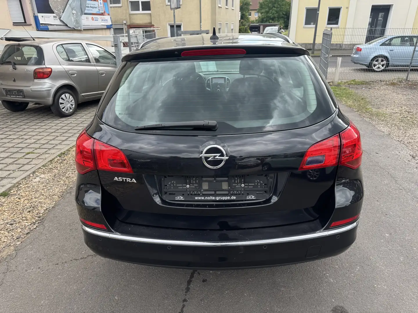 Opel Astra Edition/Scheckheft/Navi/Temp./Klima/PDC/TÜV Neu - 2