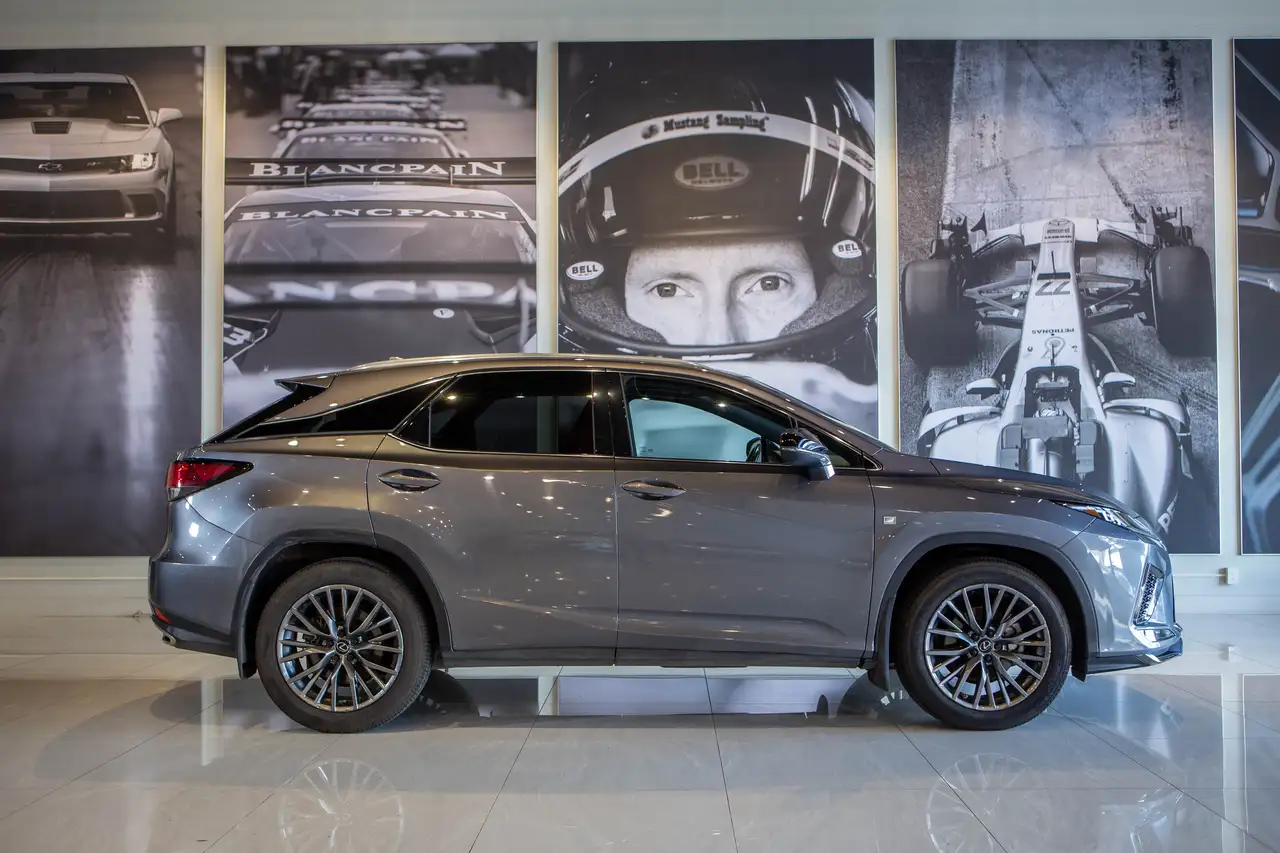 Lexus RX photo Lexus RX