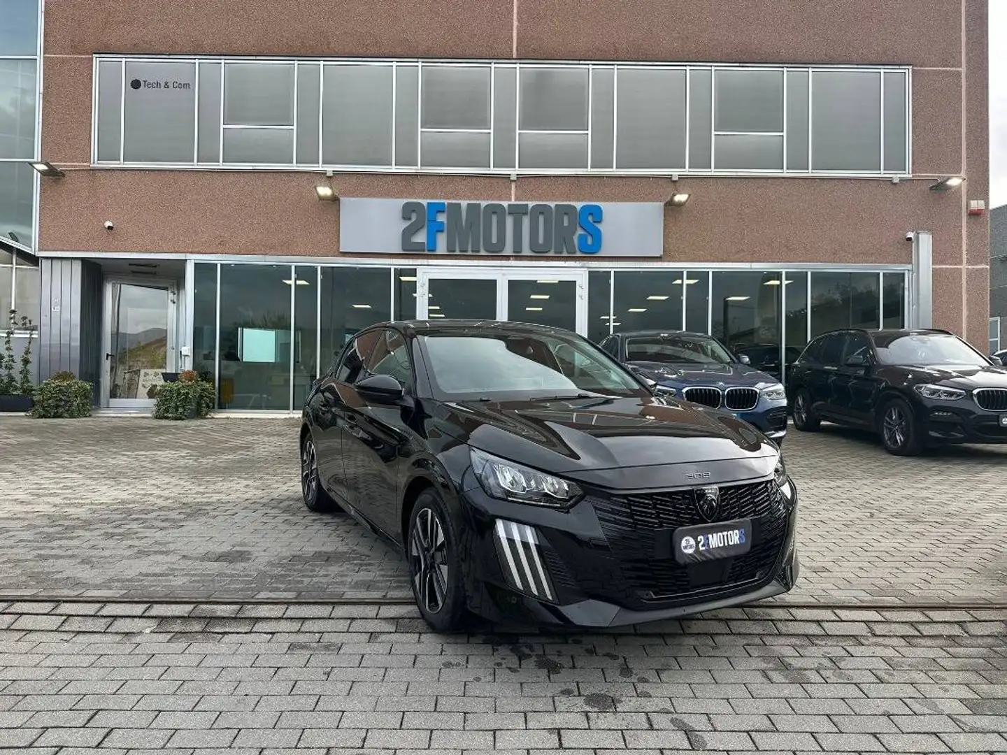 Peugeot 208 1.2 puretech Allure s&s 100cv Nero - 1