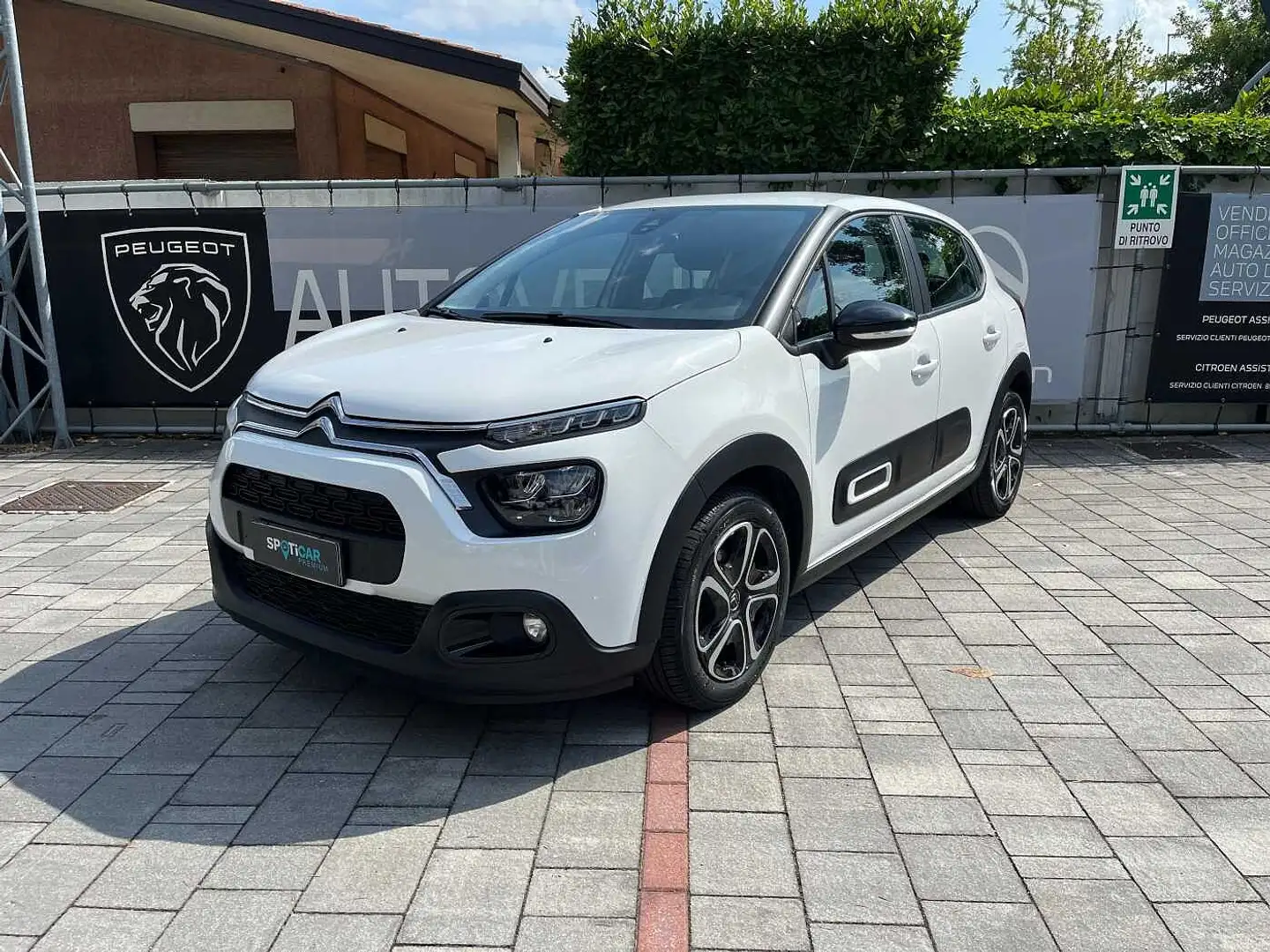 Citroen C3 3ª serie PureTech 83 S&S Feel Pack Bianco - 1