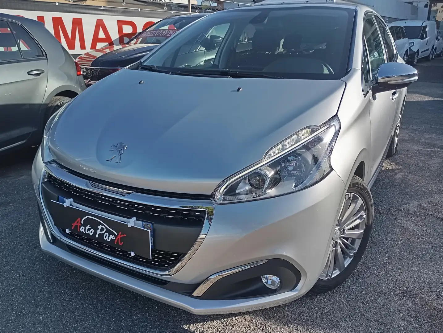 Peugeot 208 5P 1.2 PureTech T. 110CV Allure Aut. Argento - 1