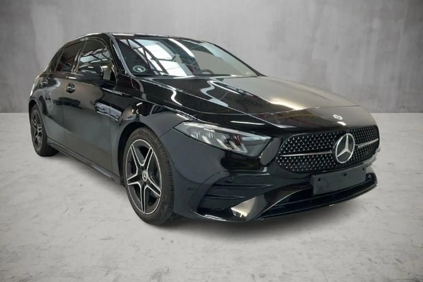 Mercedes-Benz A 200 AMG Line Advanced Plus AUT Kam. KlimaA LED Schwarz - 2