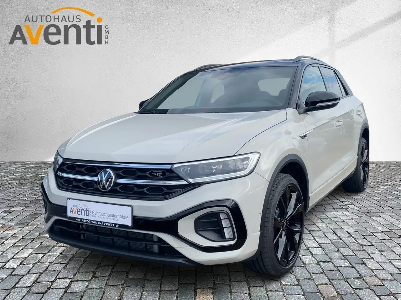 Volkswagen T-Roc R-Line *DSG*AHK*Pano*ACC*LED*Park Assist* 2