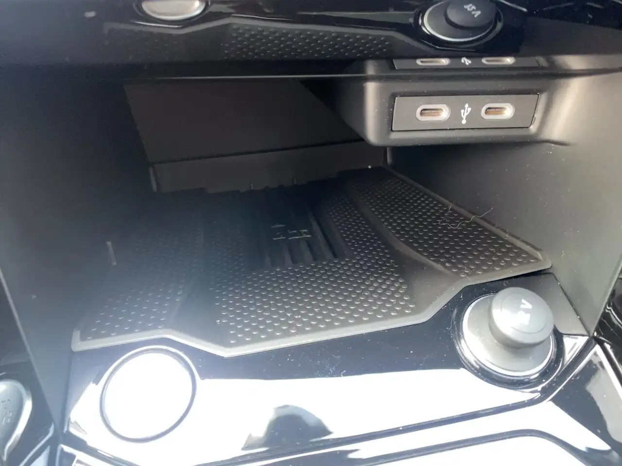 Volkswagen T-Roc R-Line *DSG*AHK*Pano*ACC*LED*Park Assist* 18