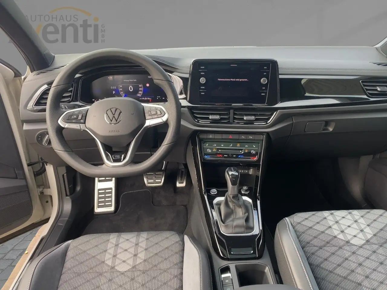 Volkswagen T-Roc R-Line *DSG*AHK*Pano*ACC*LED*Park Assist* 4