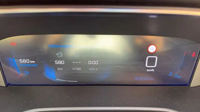 Peugeot 308 view 12