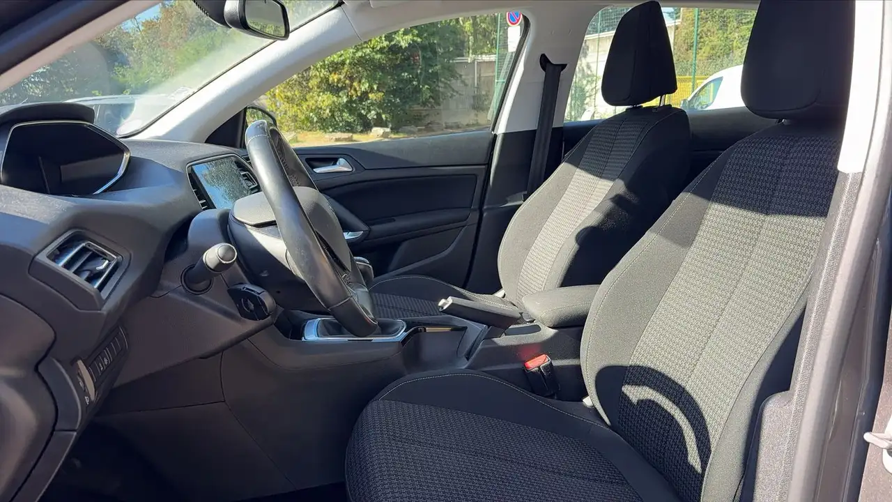 Peugeot 308 308 — photo 25
