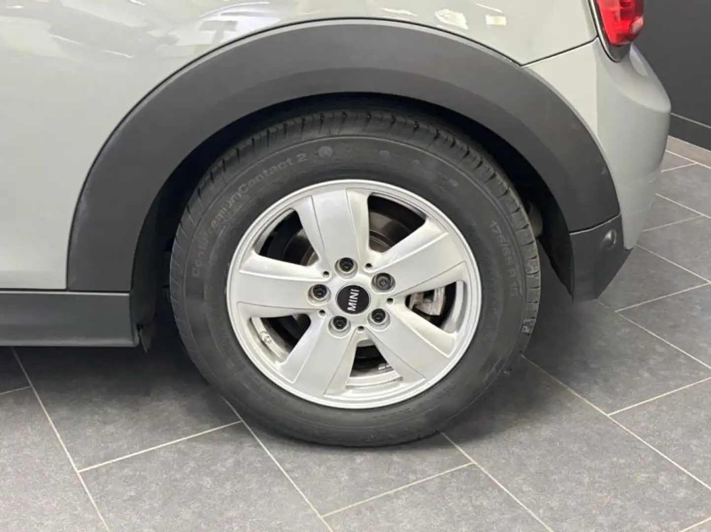MINI One One 75ch Salt Euro6d-T Gris - 2