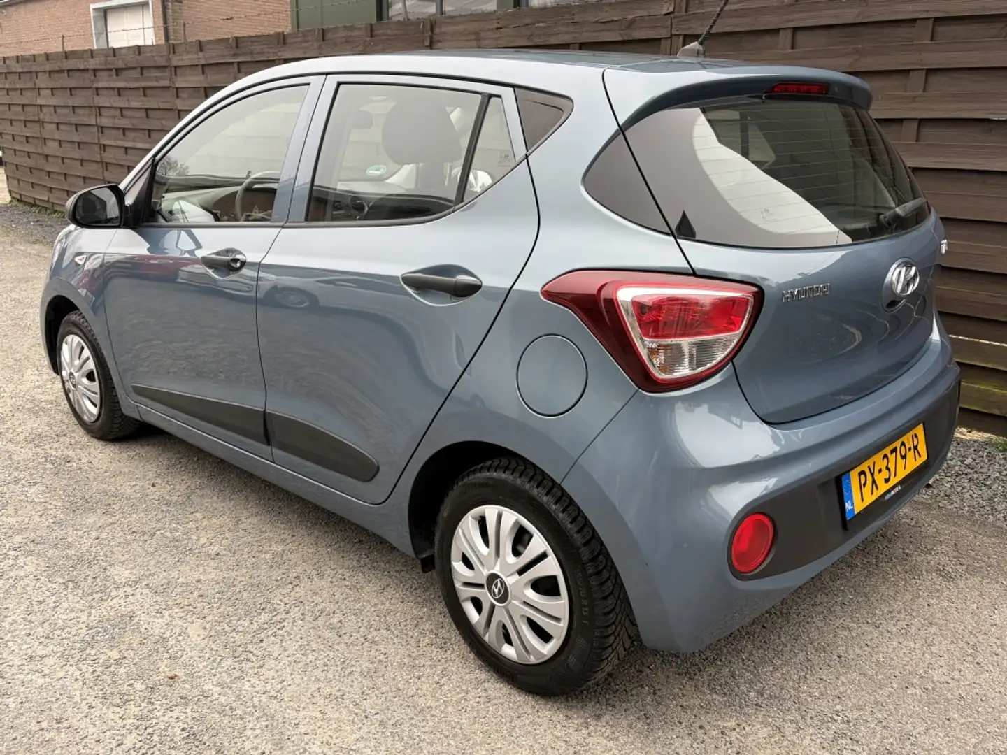 Hyundai i10 1.0i i-Motion Comfort / Airco / Dealer-OH / NAP Blauw - 2
