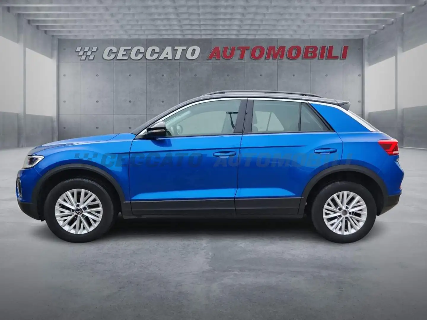 Volkswagen T-Roc T-Roc 1.5 tsi Life dsg Blu/Azzurro - 2