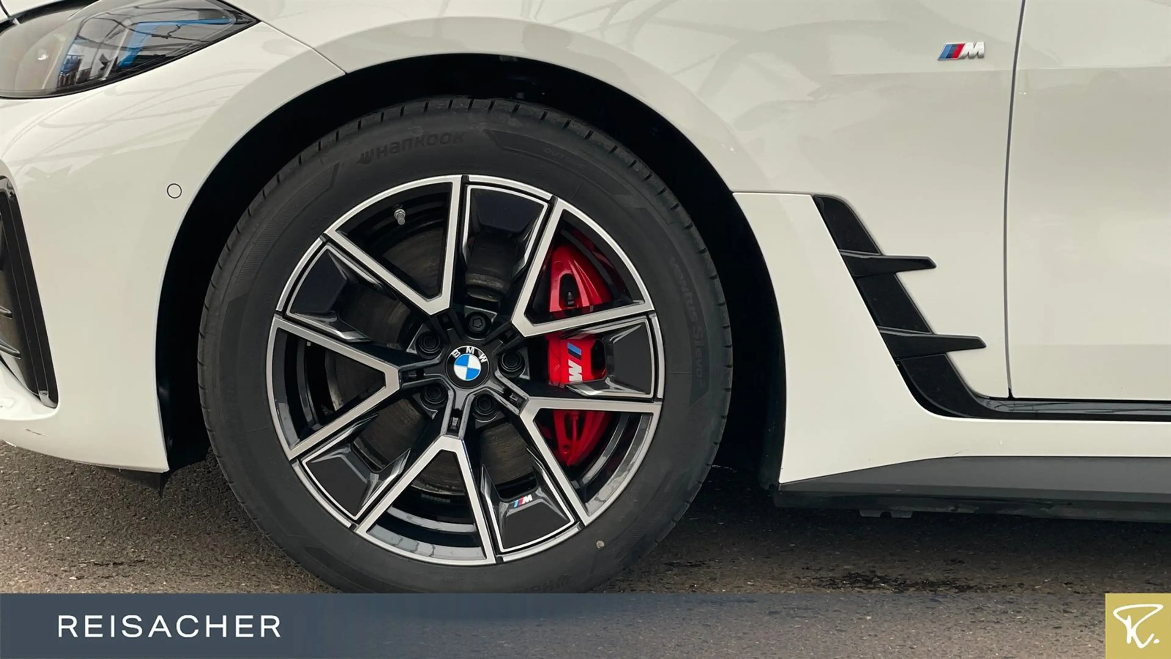 BMW i4 M60 xDrive M-Sport PRO AHK LCPro HUD ACC 360° — photo 3