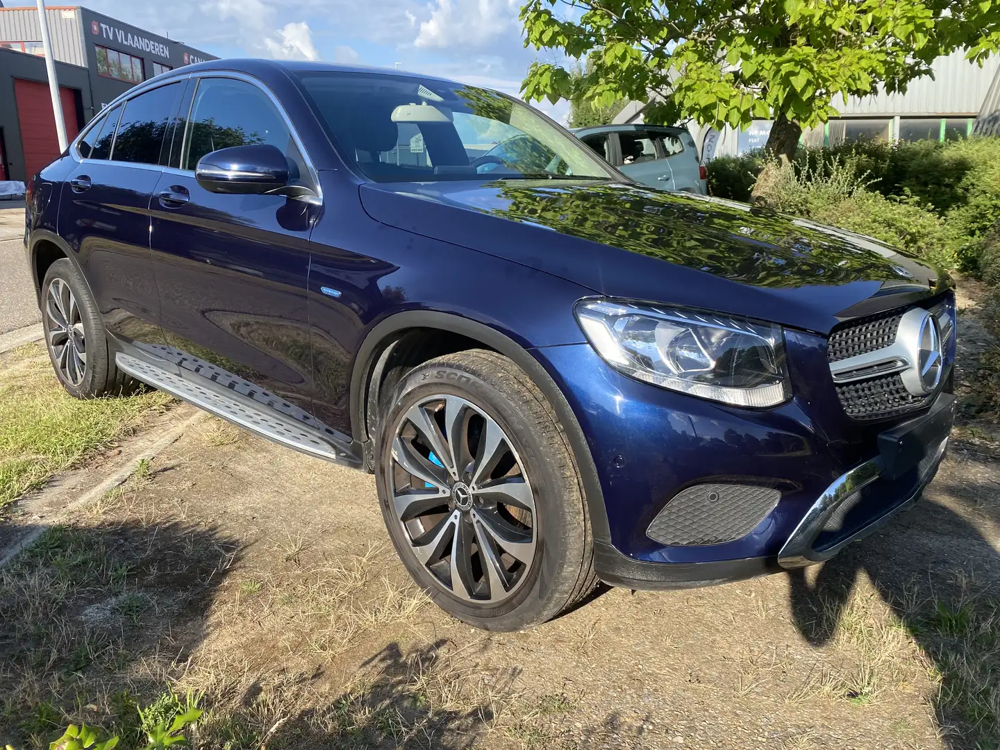 Mercedes-Benz GLC 350 e 4-Matic PHEV Launch Edition hybrid E tech - 1