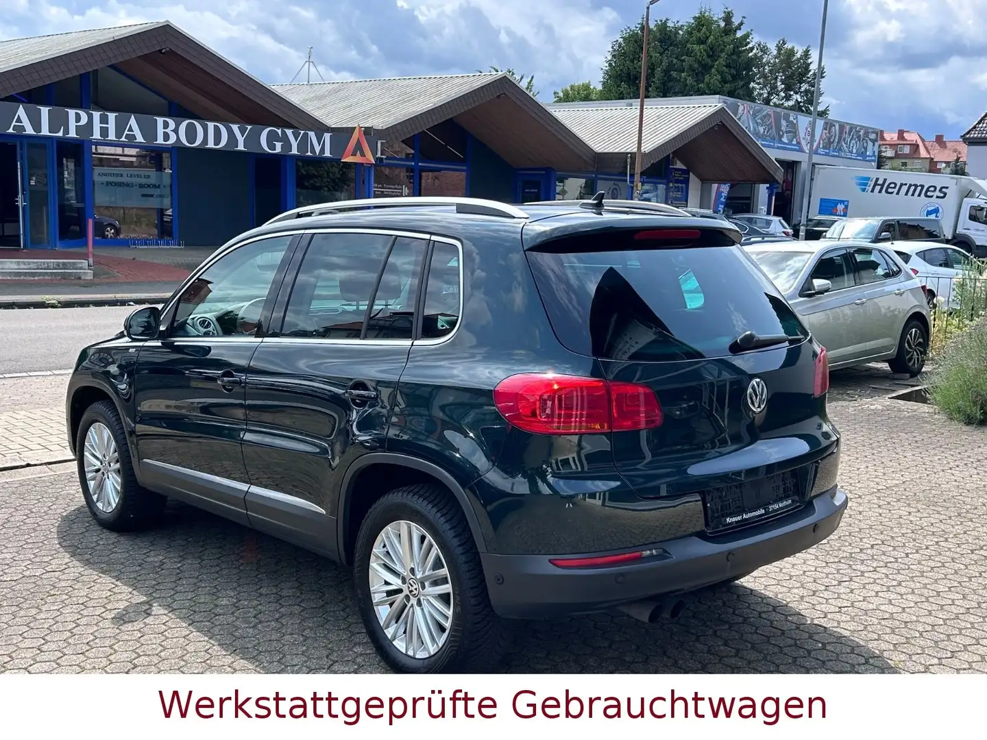 Volkswagen Tiguan Cup Sport & Style 4Motion 2.0 TDI*AHK* Grün - 2