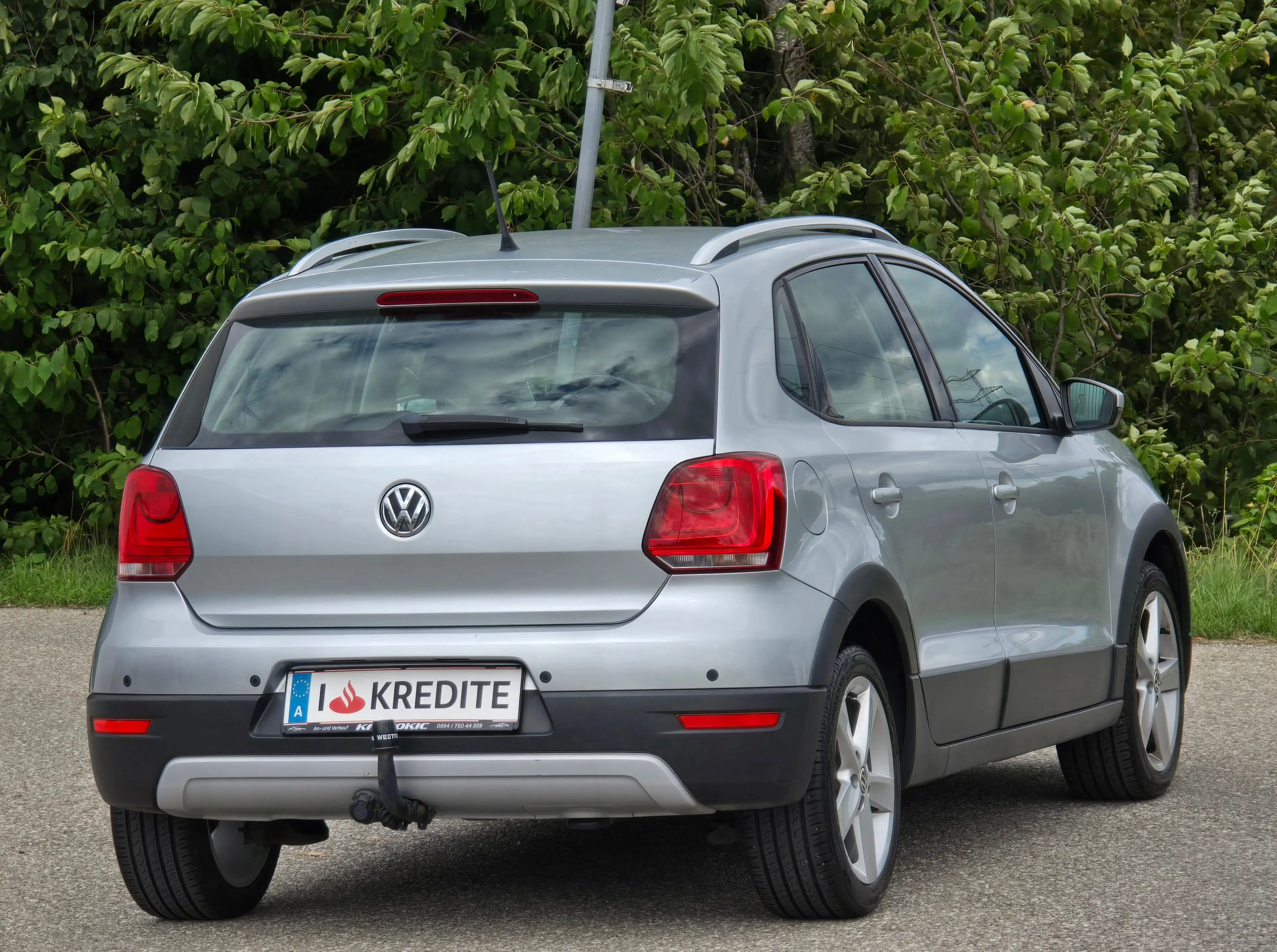 Volkswagen Polo Cross 12 Top* Kredit* Anhängerkupplung* Pickerl 03/26 — photo 4