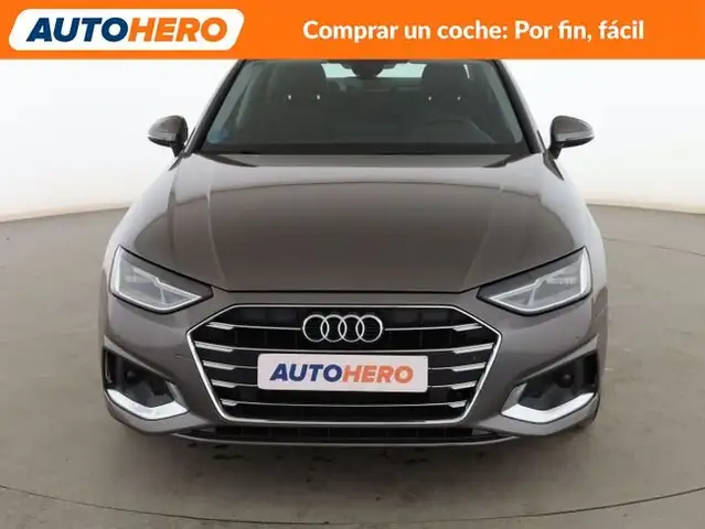 Audi A4 view 9