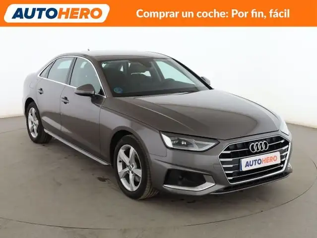 Audi A4 view 8