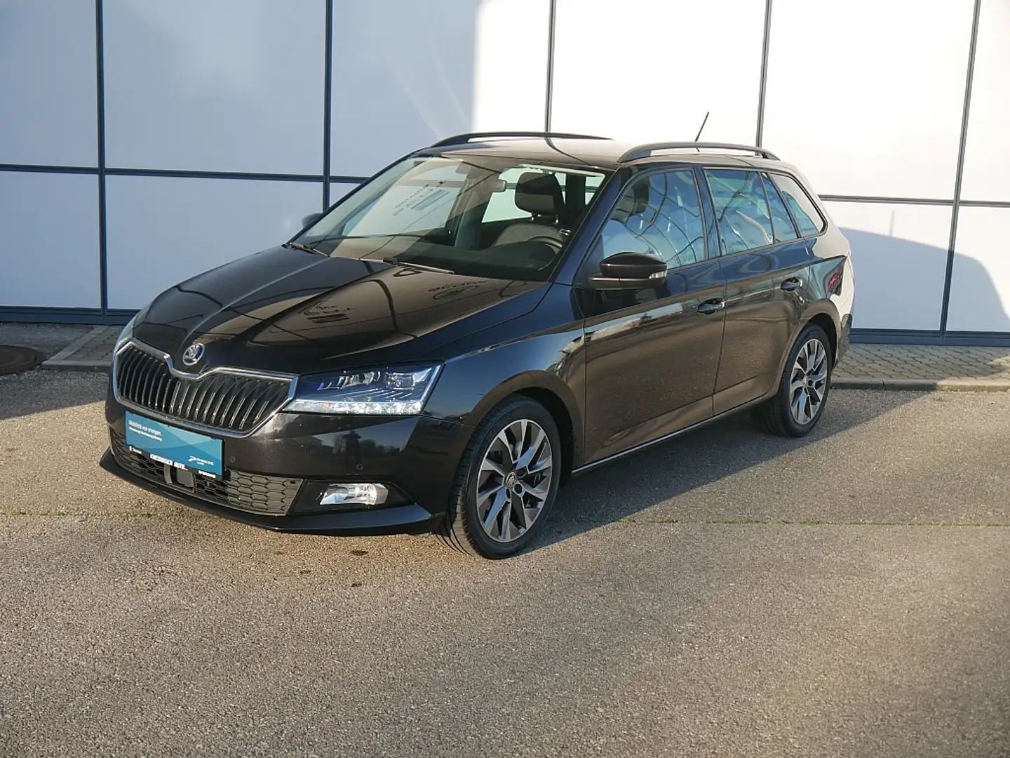 Skoda Fabia Combi Ambition 1,0 TSI, AppConnect, Climatronic... Noir - 2