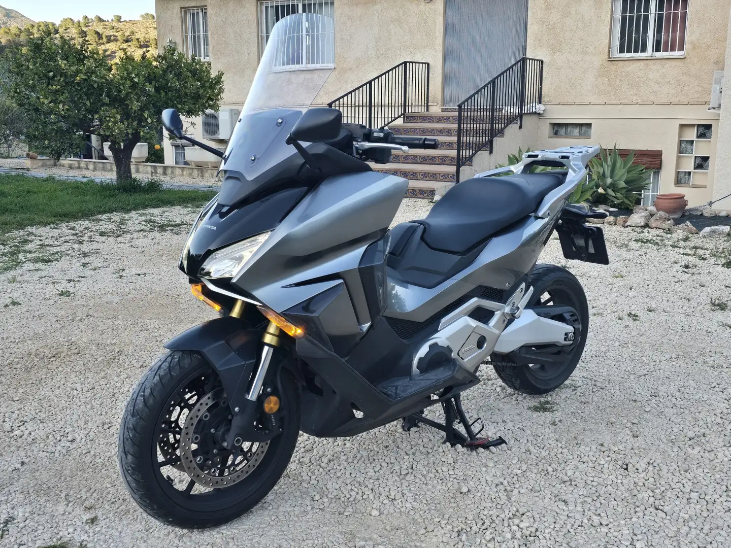 Honda Forza 750 2023 Gris - 1