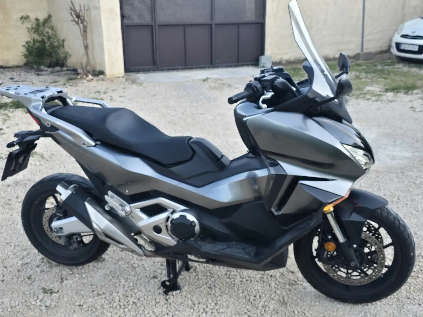 Honda Forza 750 2023 Gris - 2
