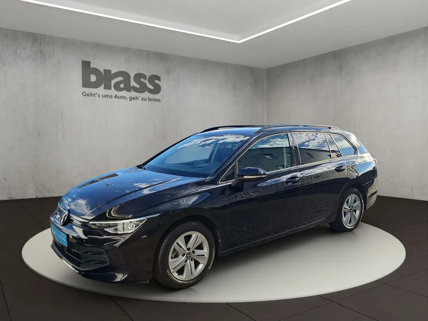 Volkswagen Golf Variant Life 1,5 l eTSI OPF 110 kW Noir - 1