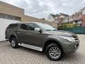 Mitsubishi L200 2.4 Diesel/Auto/Lichte Vracht /4 WD/12 M Garantie Noir - thumbnail 1