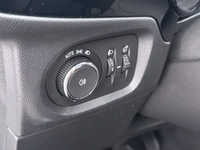 Opel Corsa view 25
