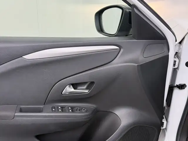 Opel Corsa view 24