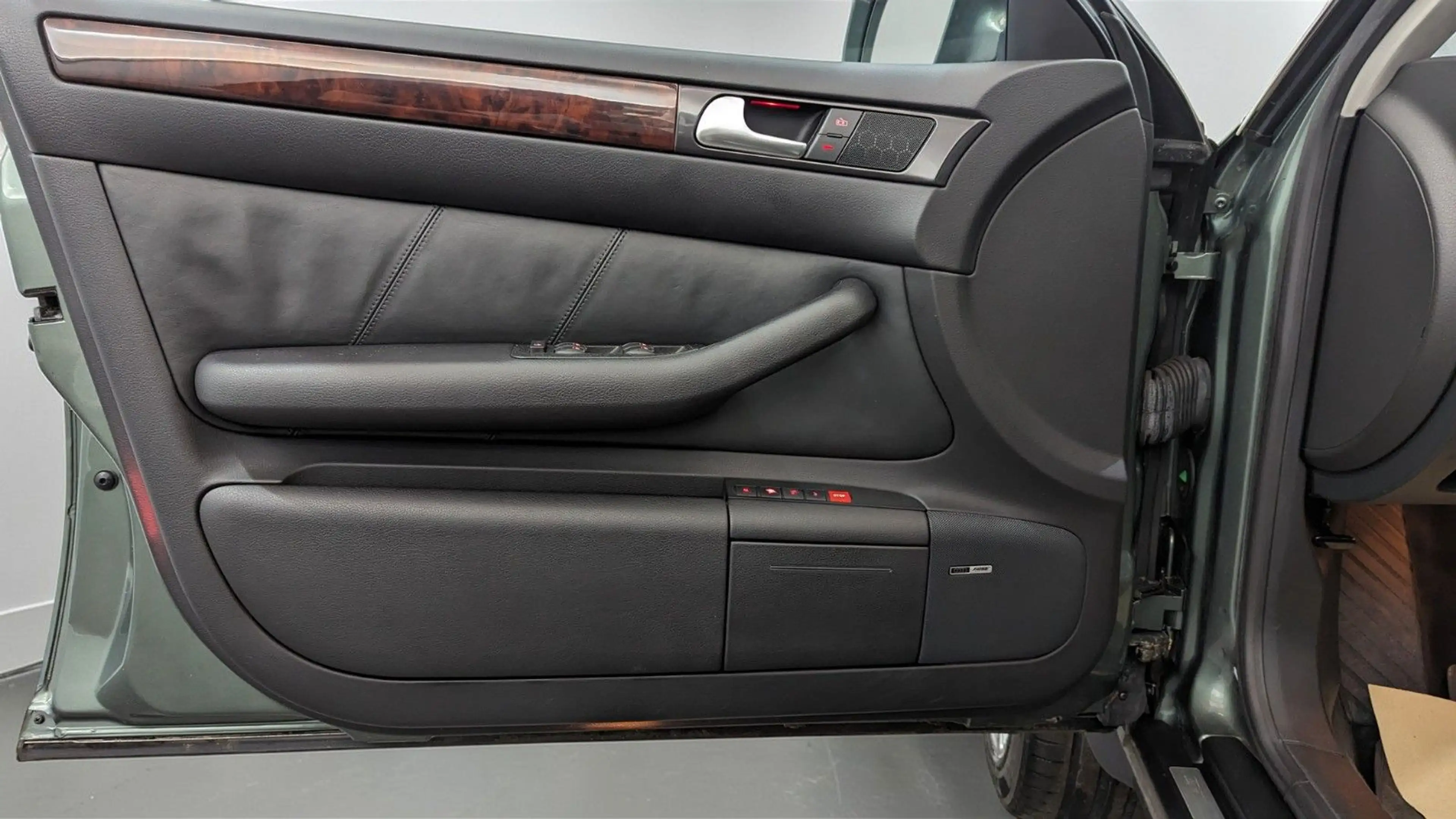 Audi A6 allroad 2.5TDI q Tip*2.Hand*Scheckheft*MEGAVO — photo 12