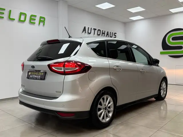 Ford C-Max view 7