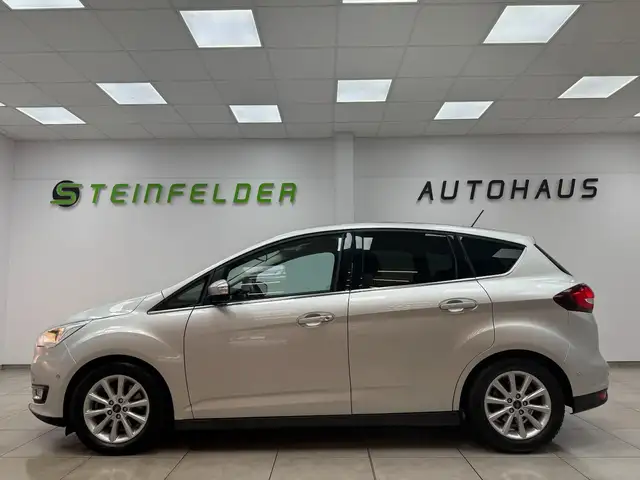 Ford C-Max view 8