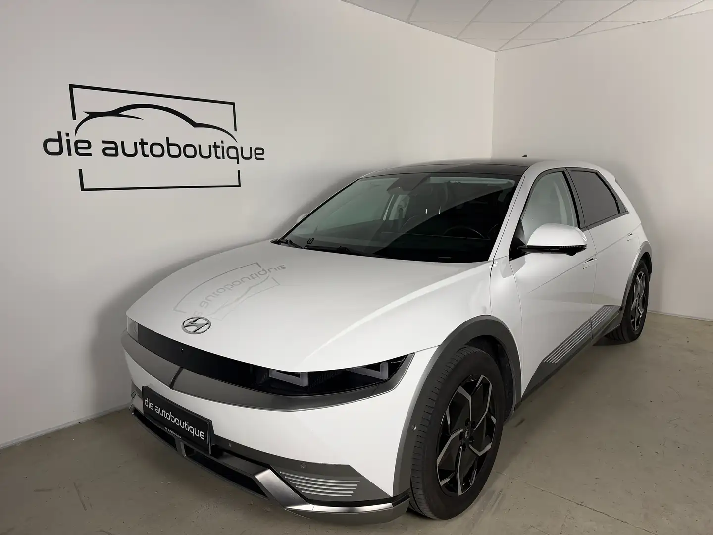 Hyundai IONIQ 5 73 kWh Top Line Long Range 2WD // Garantie // Weiß - 2