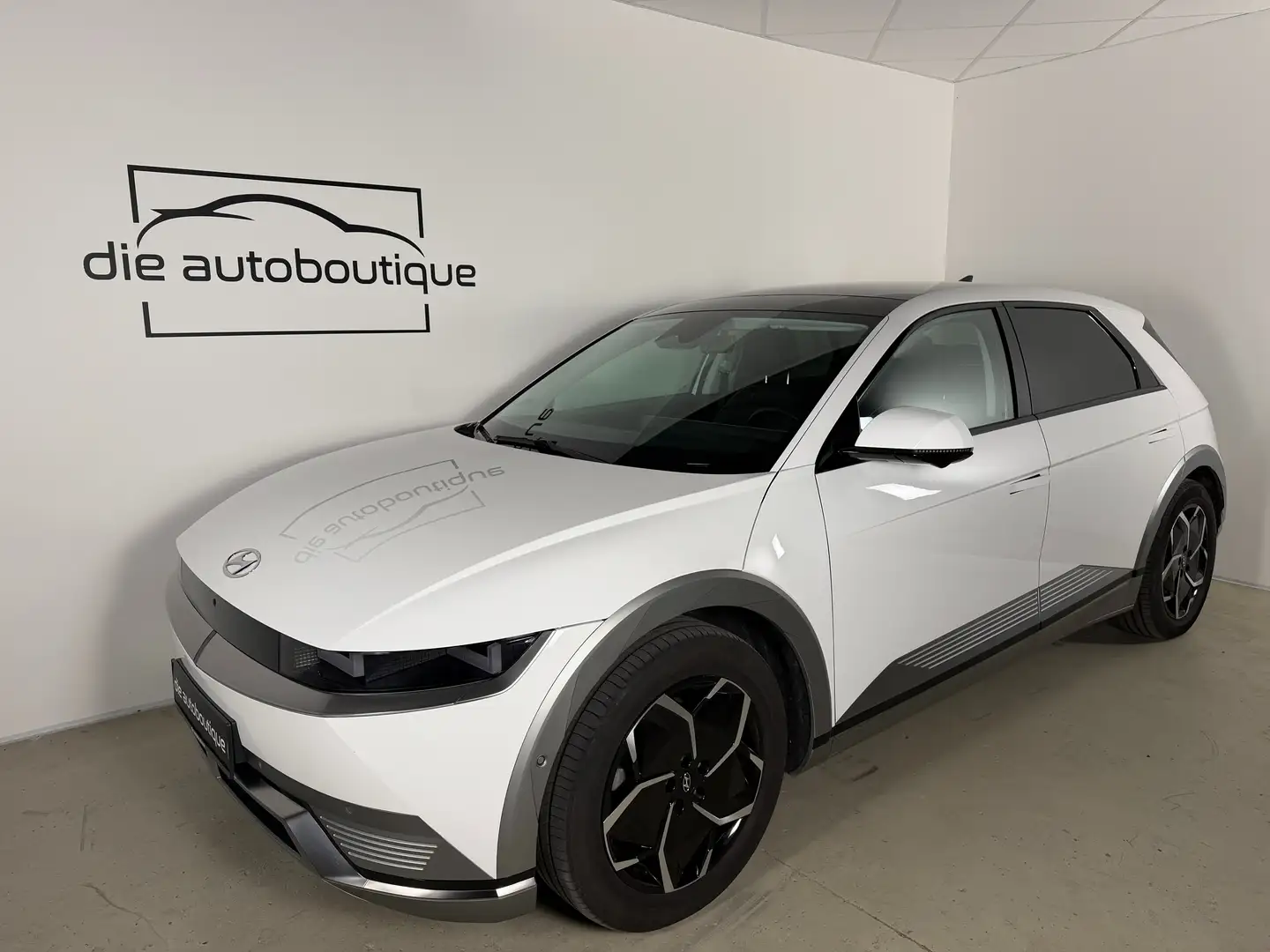 Hyundai IONIQ 5 73 kWh Top Line Long Range 2WD // Garantie // Weiß - 1