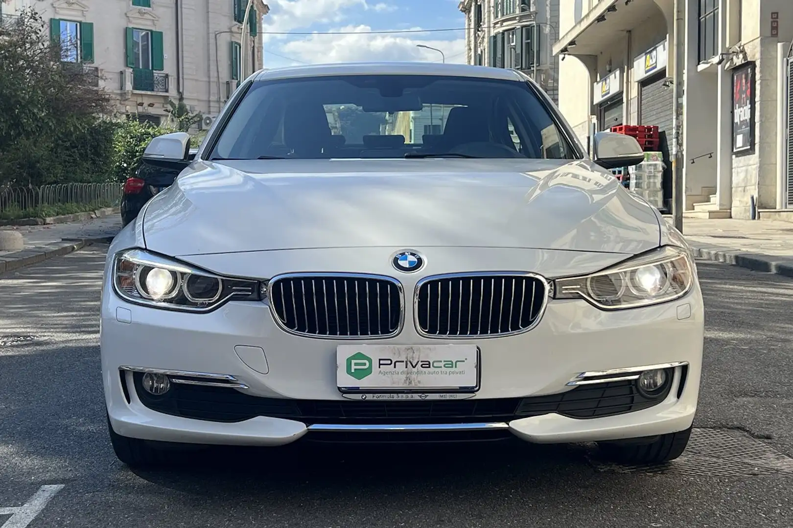 BMW 318 318d Luxury Bianco - 2