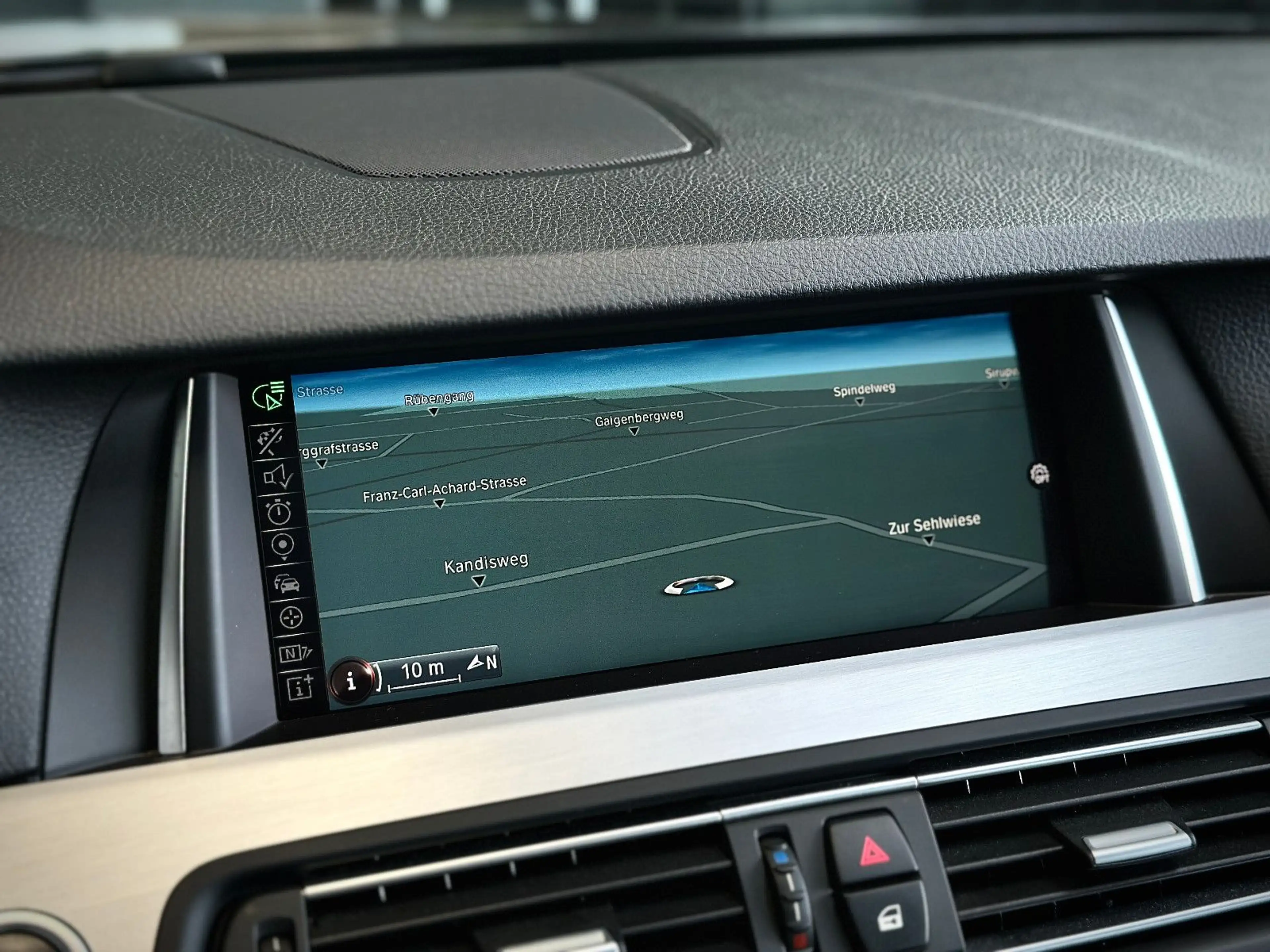BMW 535 d xDrive M Sport*ACC*Standheizung*HUD*AHK* — photo 13
