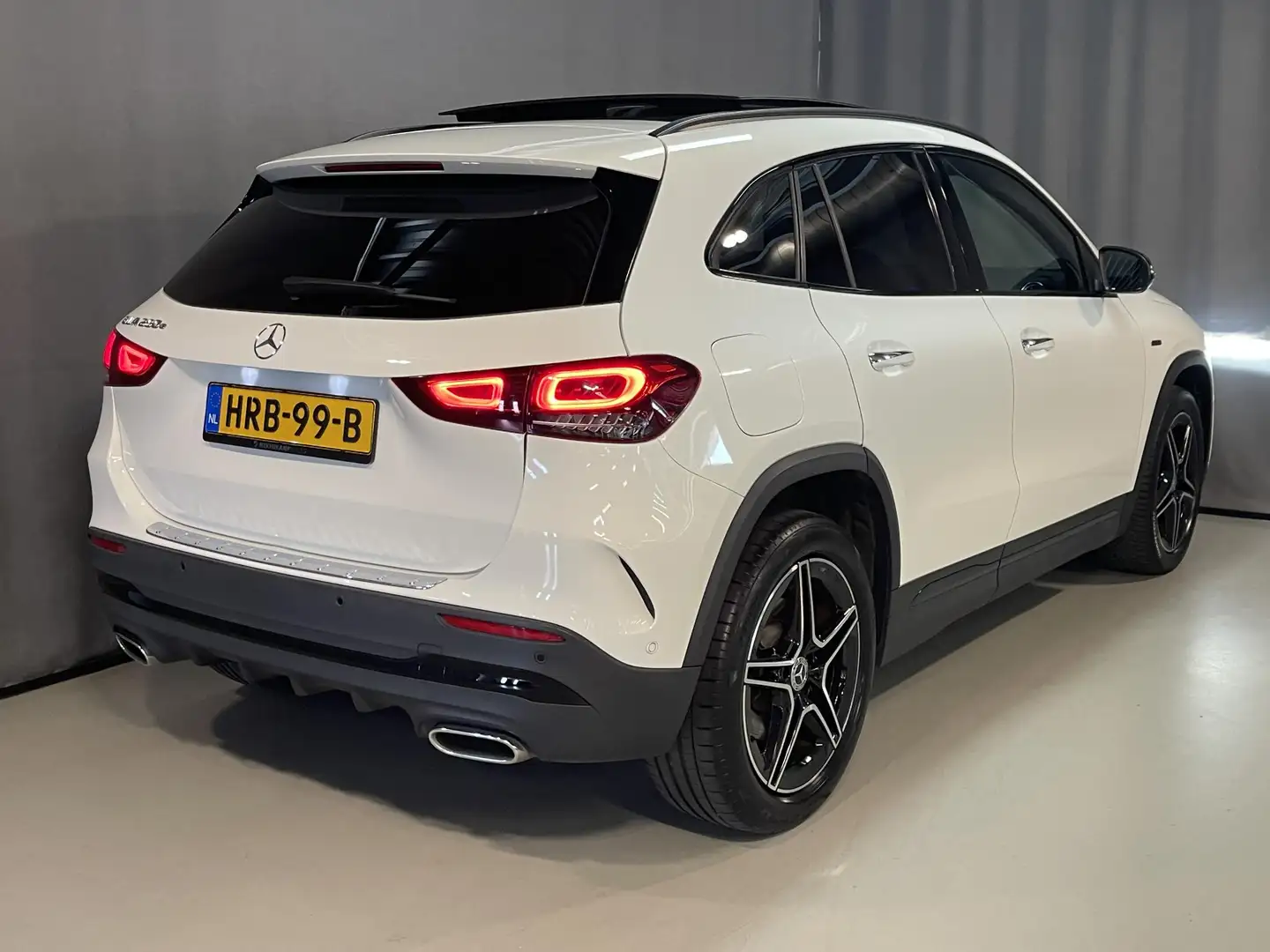 Mercedes-Benz GLA 250 e Business Solution AMG Limited 19"/Panoramadak/Me Wit - 2