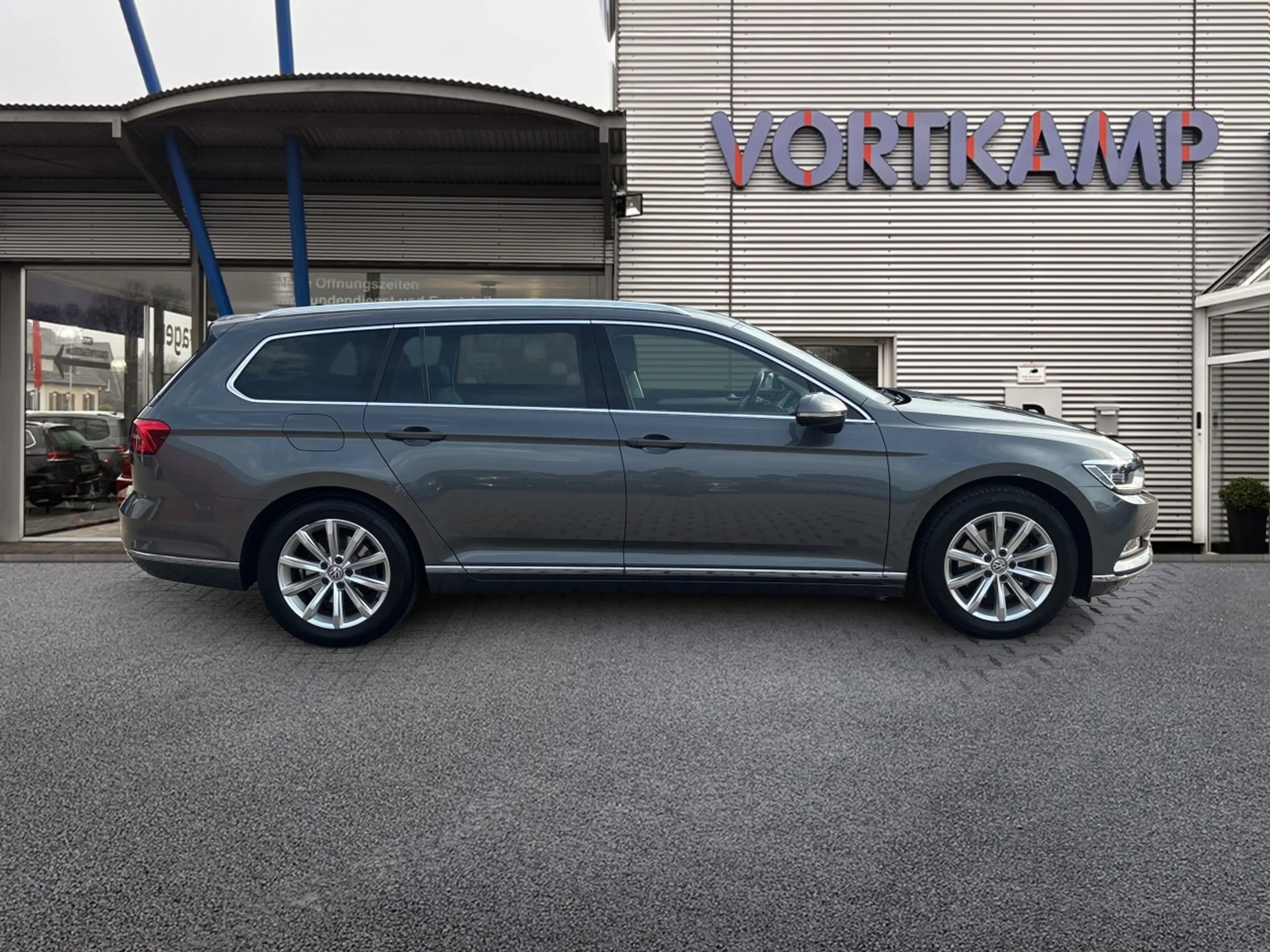 Volkswagen Passat Variant Highline Sitzklima/LED/DAB — photo 5