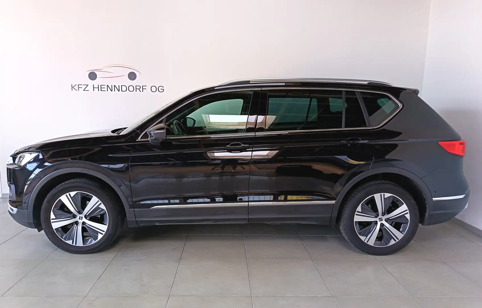 SEAT Tarraco 2,0 TDI Xperience Schwarz - 2