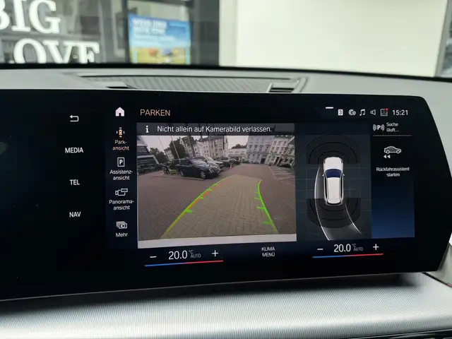 BMW X1 view 9