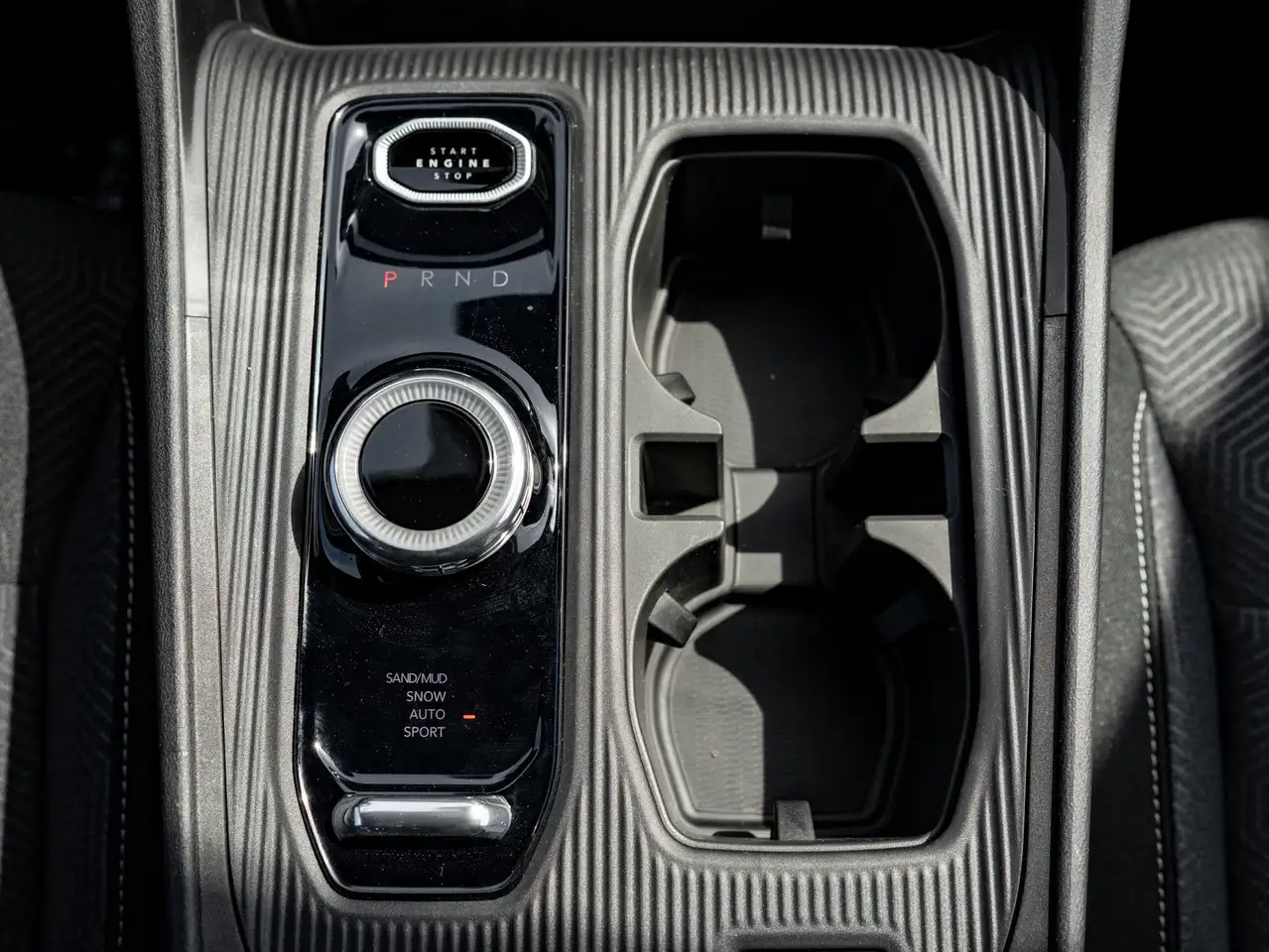 Jeep Cherokee снимка Jeep Cherokee