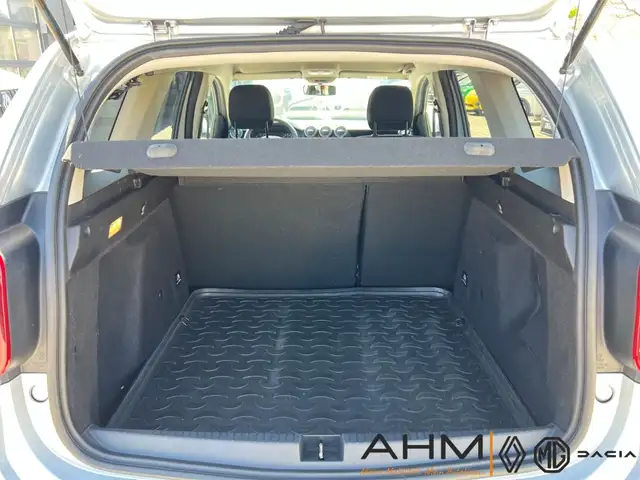 Dacia Duster view 9