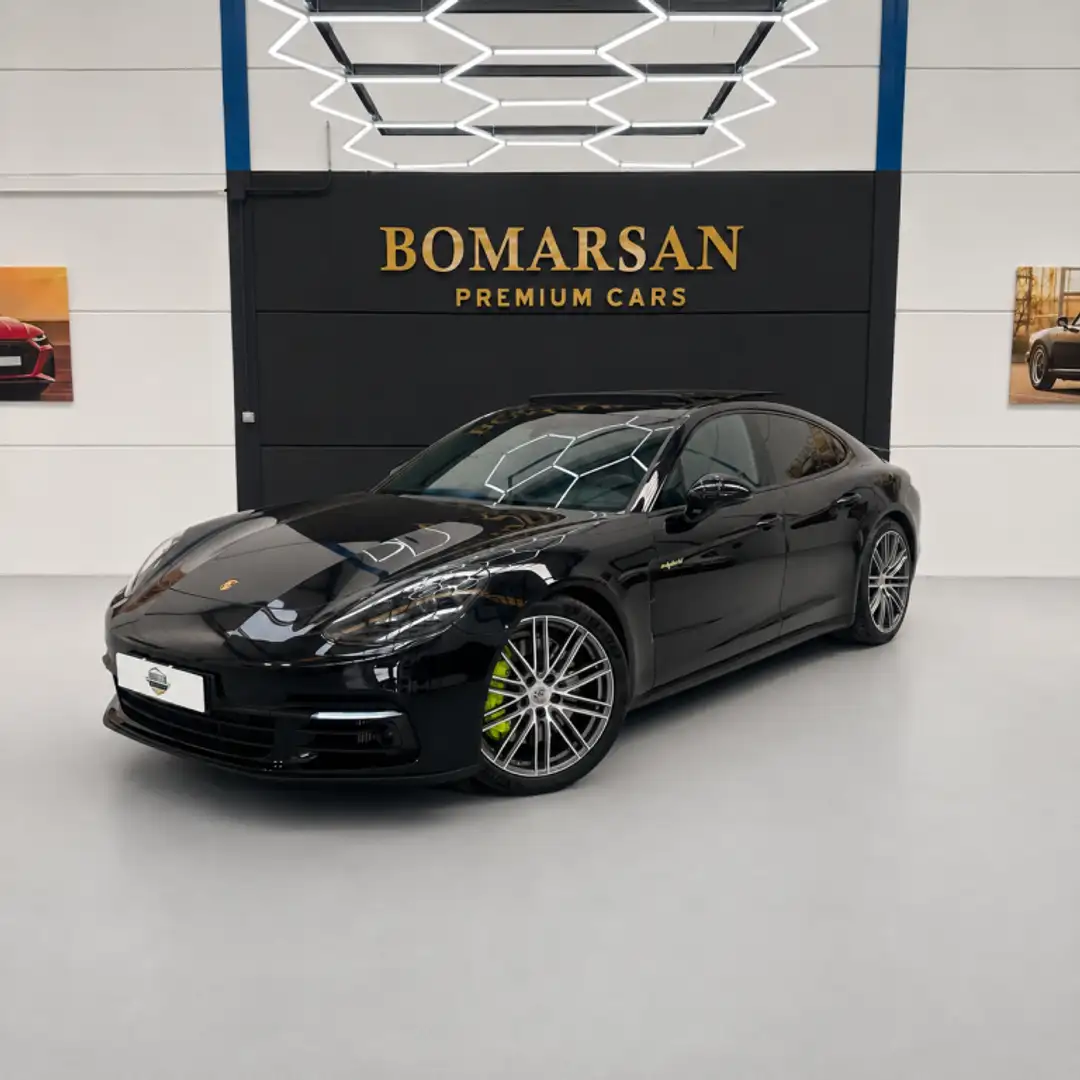 Porsche Panamera 4 e-Hybrid Negro - 1