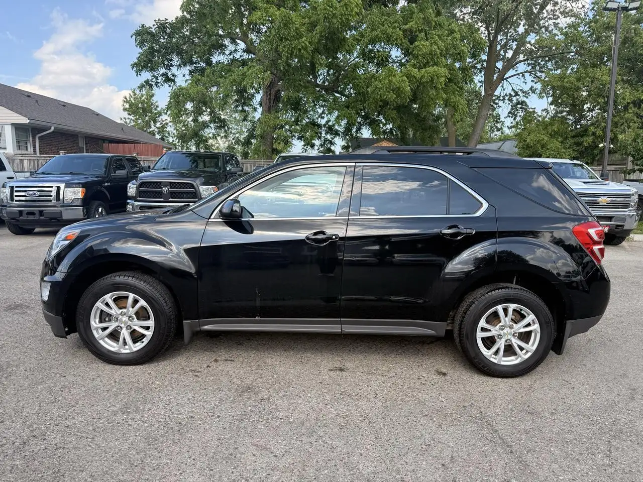 Chevrolet Equinox снимка Chevrolet Equinox