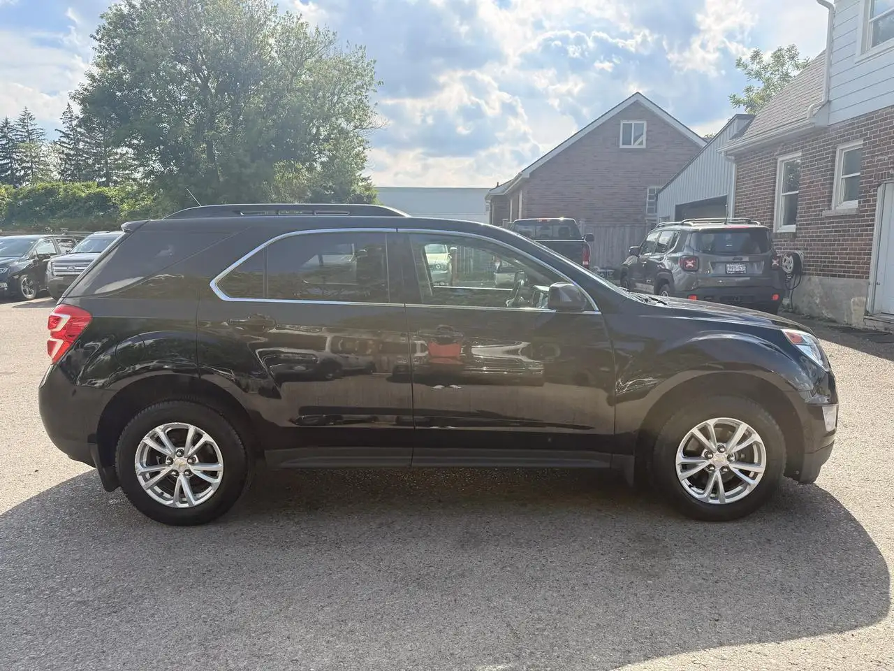 Chevrolet Equinox снимка Chevrolet Equinox