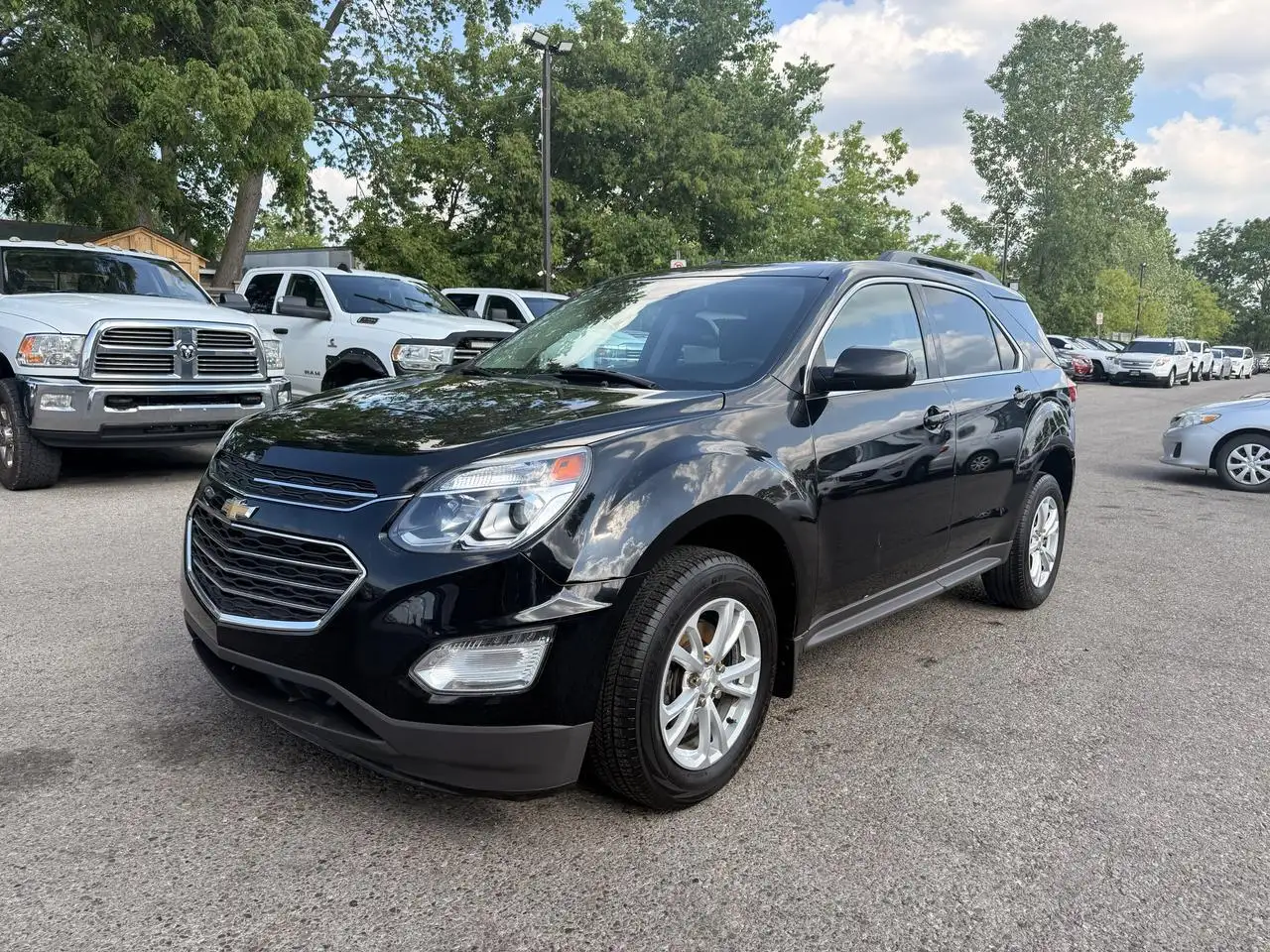 Chevrolet Equinox снимка Chevrolet Equinox